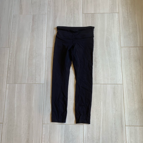 lululemon athletica Pants - Lululemon winder under leggings size 6
